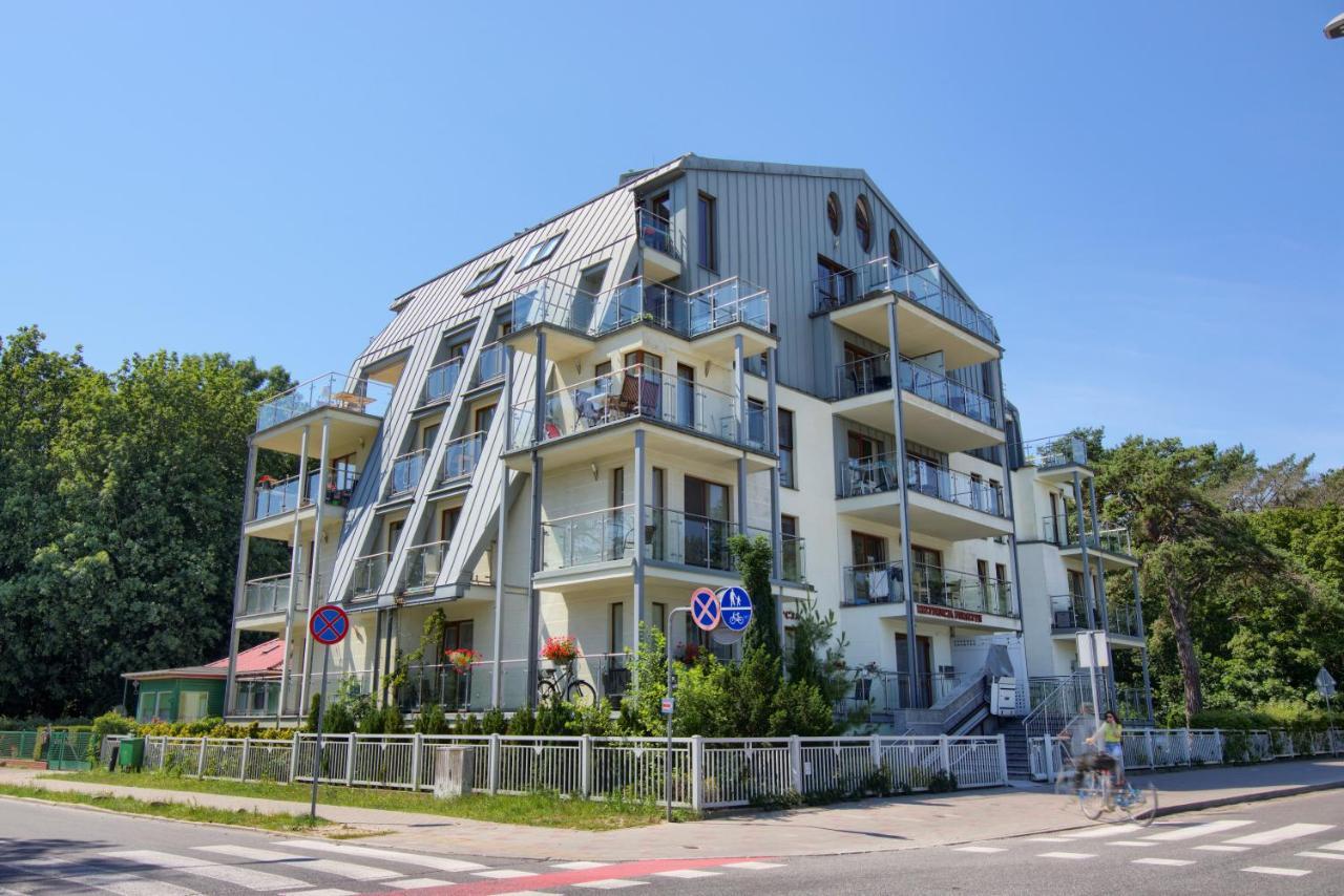 Apartament Bursztyn 2 Lägenhet Świnoujście Exteriör bild