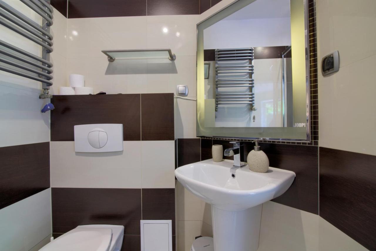 Apartament Bursztyn 2 Lägenhet Świnoujście Exteriör bild